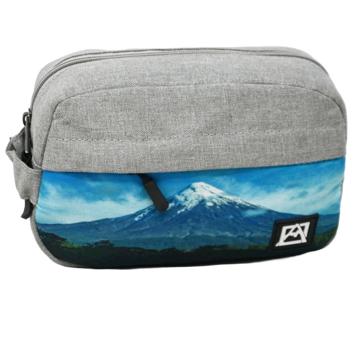 *OUTSIDE OF CA* SMALL GRAY/PRINT MEN TOILETRY BAG AVALANCHE C/P 30
