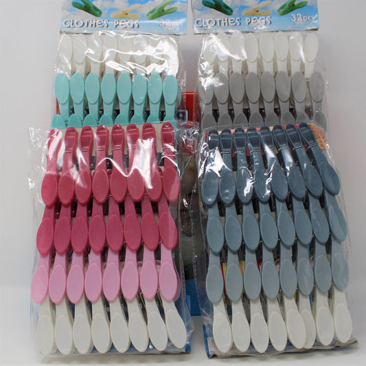 32pc PLASTIC CLOTHES PEGS C/P 36