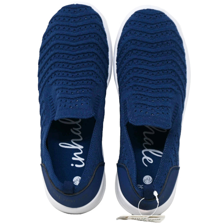 WOMEN NAVY COMFY SHOES ASST SIZE APANA C/P 18