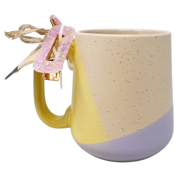 Tall Mug Hair Clips C/P 24 MRKT FINDS