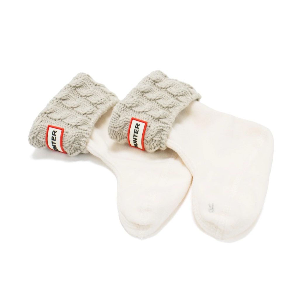 XS. KIDS GREIGE CABLE BOOT SOCKS - ACRYLIC SOLID C/P 24