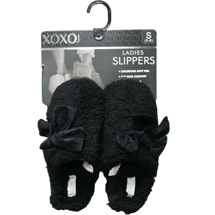 S-L XOXO BLACK LADIES SLIPPERS C/P 24