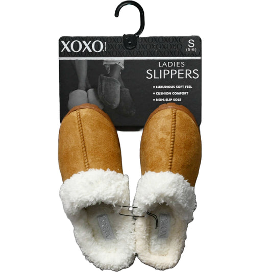 XOXO TAN LADIES SLIPPERS ASST SIZE 5-10 C/P 12