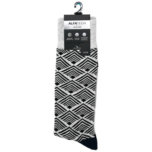 *NO USA* Mens 10-13 White with Black 1 pair ALFANI  SINGLE  PRINTED  DRESS SOCKS BLACK  TRIANGLE UPC:          7-33003-69116-5 SKU: Alfani Socks C/P 180