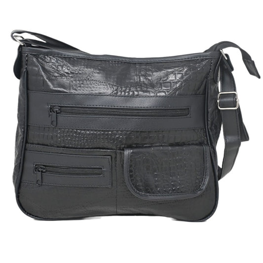 BLACK SERPENTINE PATTERN HANDBAG C/P 40